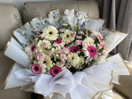 When Romance Meets Reality: Choosing the Right Flowers for the Right Person