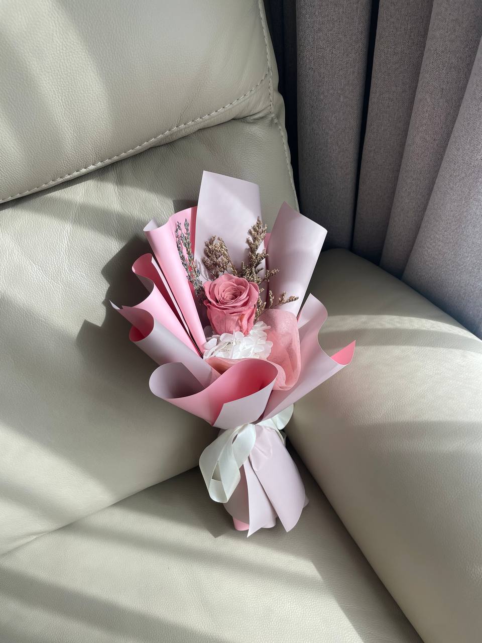 Elegant Mini Bloom