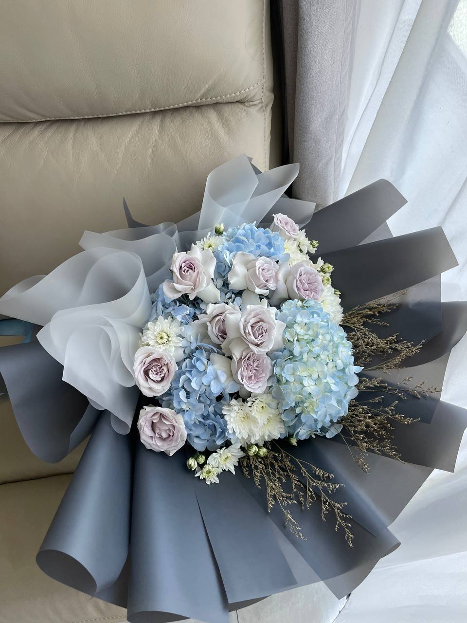 Omakase Florale Française | French-Style Fresh Flower Bouquet — Omakase Edition