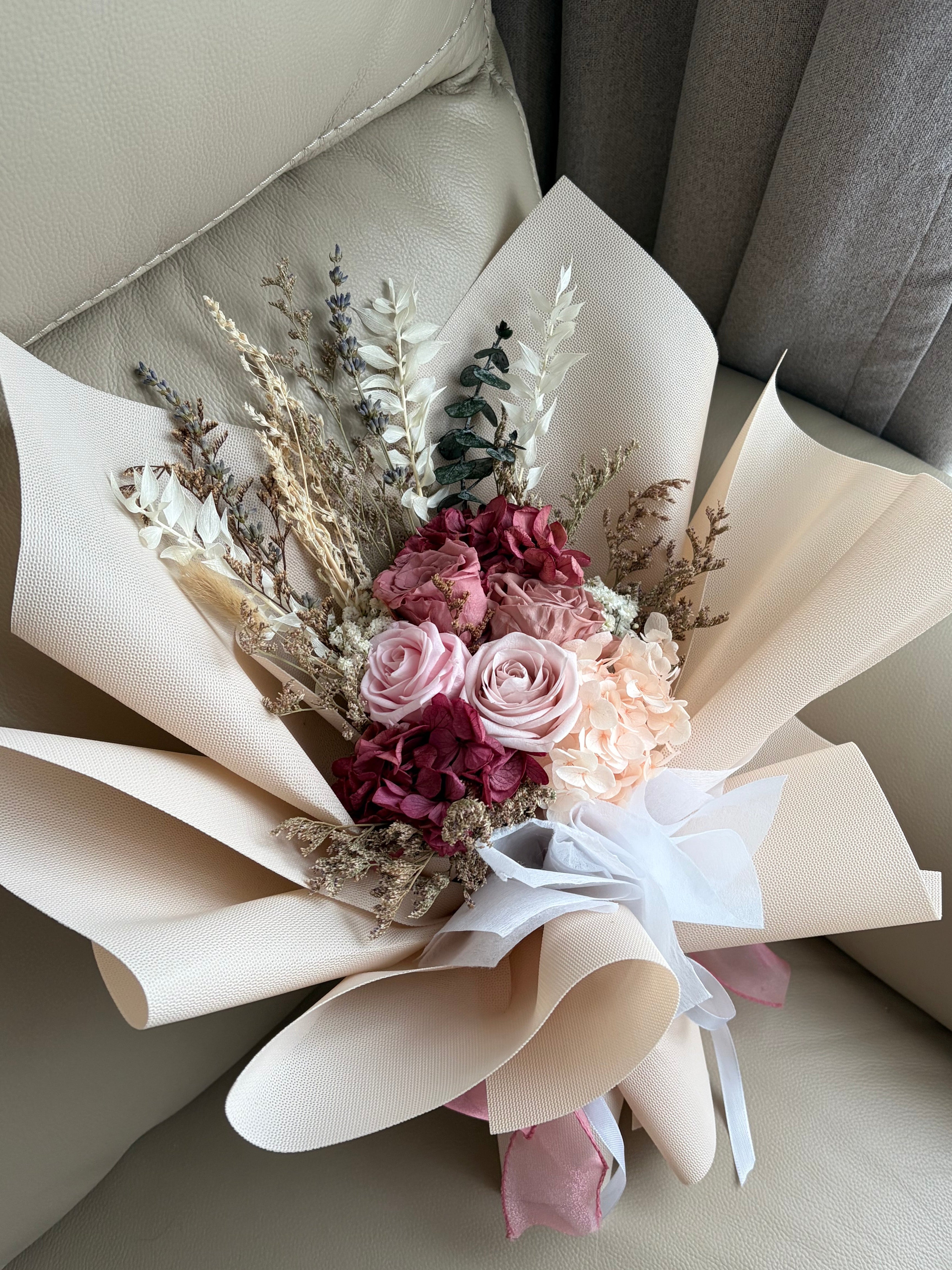 KIKI Florist's Best Sellers