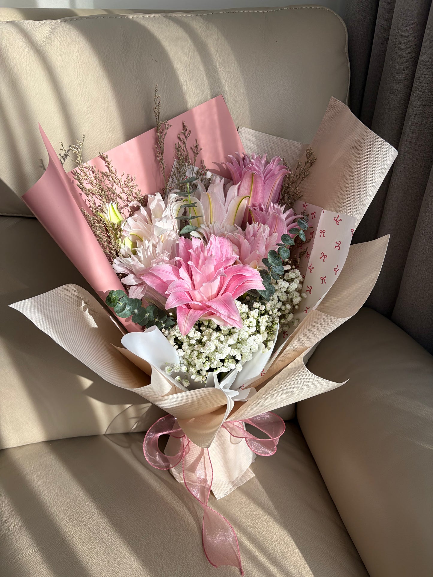 Classic Rose Lilies
