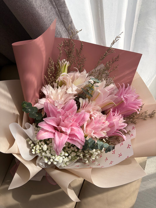 Classic Rose Lilies
