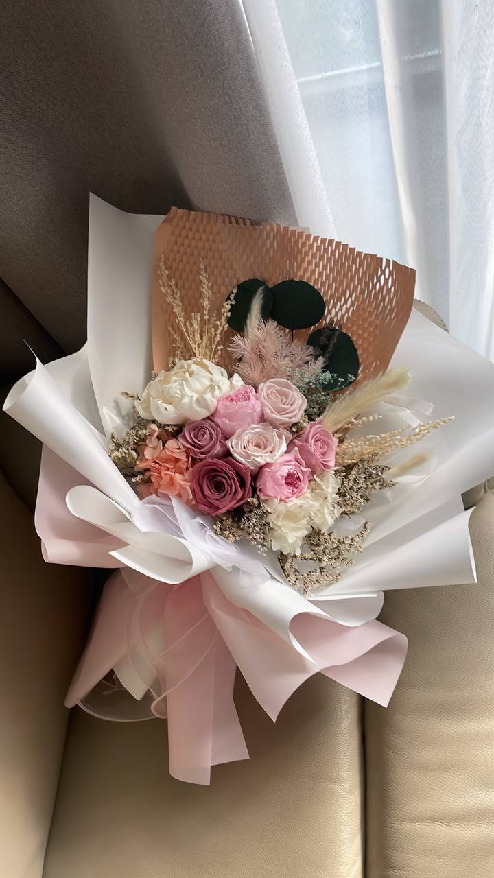 Rosé Reverie