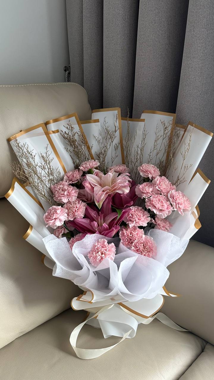 Omakase Florale Française | French-Style Fresh Flower Bouquet — Omakase Edition