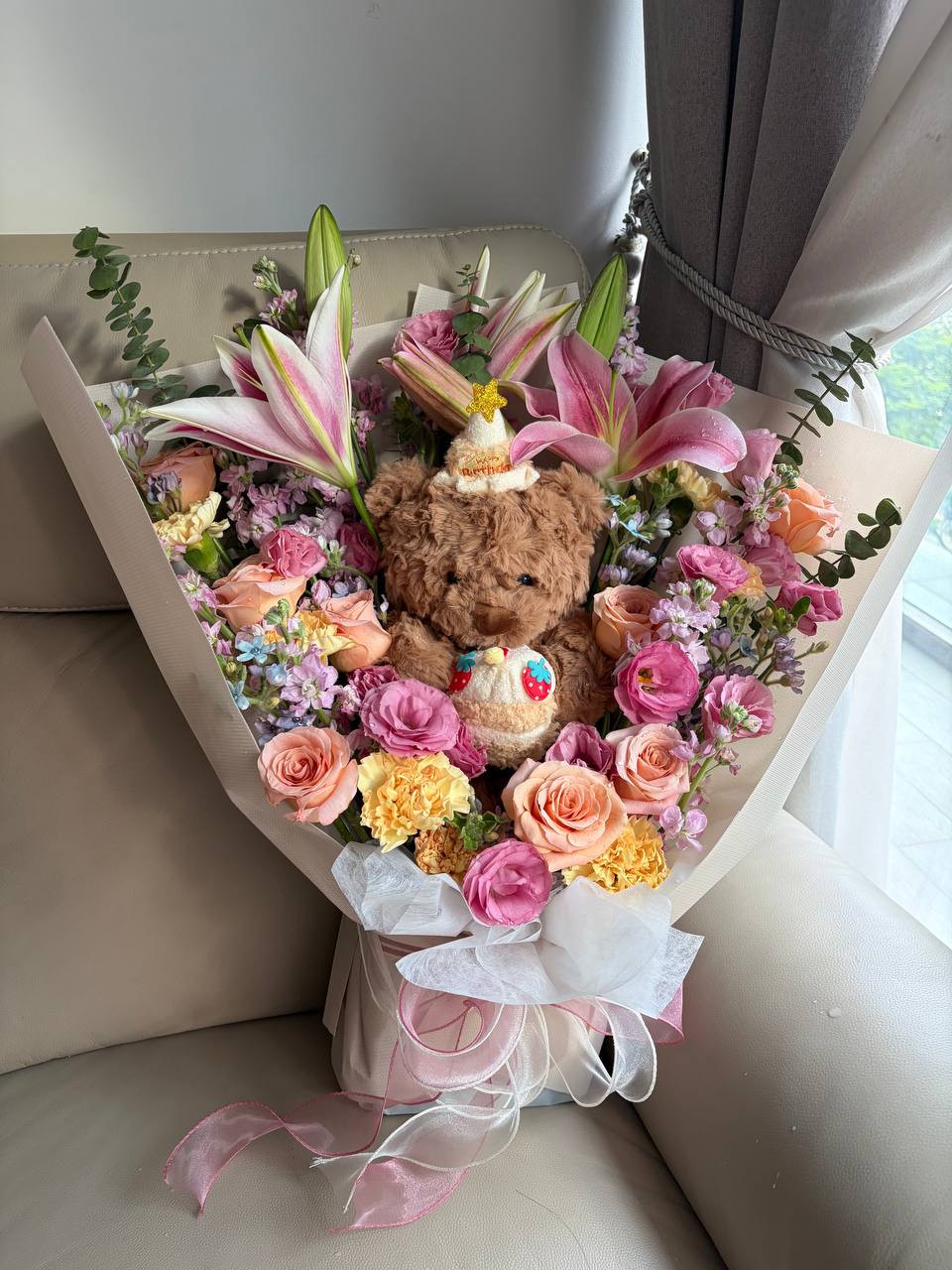 Coco | Birthday Bear Grand Bouquet